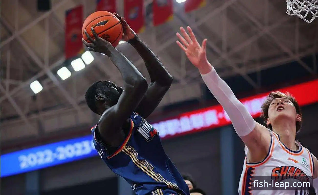 乐鱼体育平台深度复盘CBA焦点战操作教程：解锁皮特森38分逆转背后的数据密码